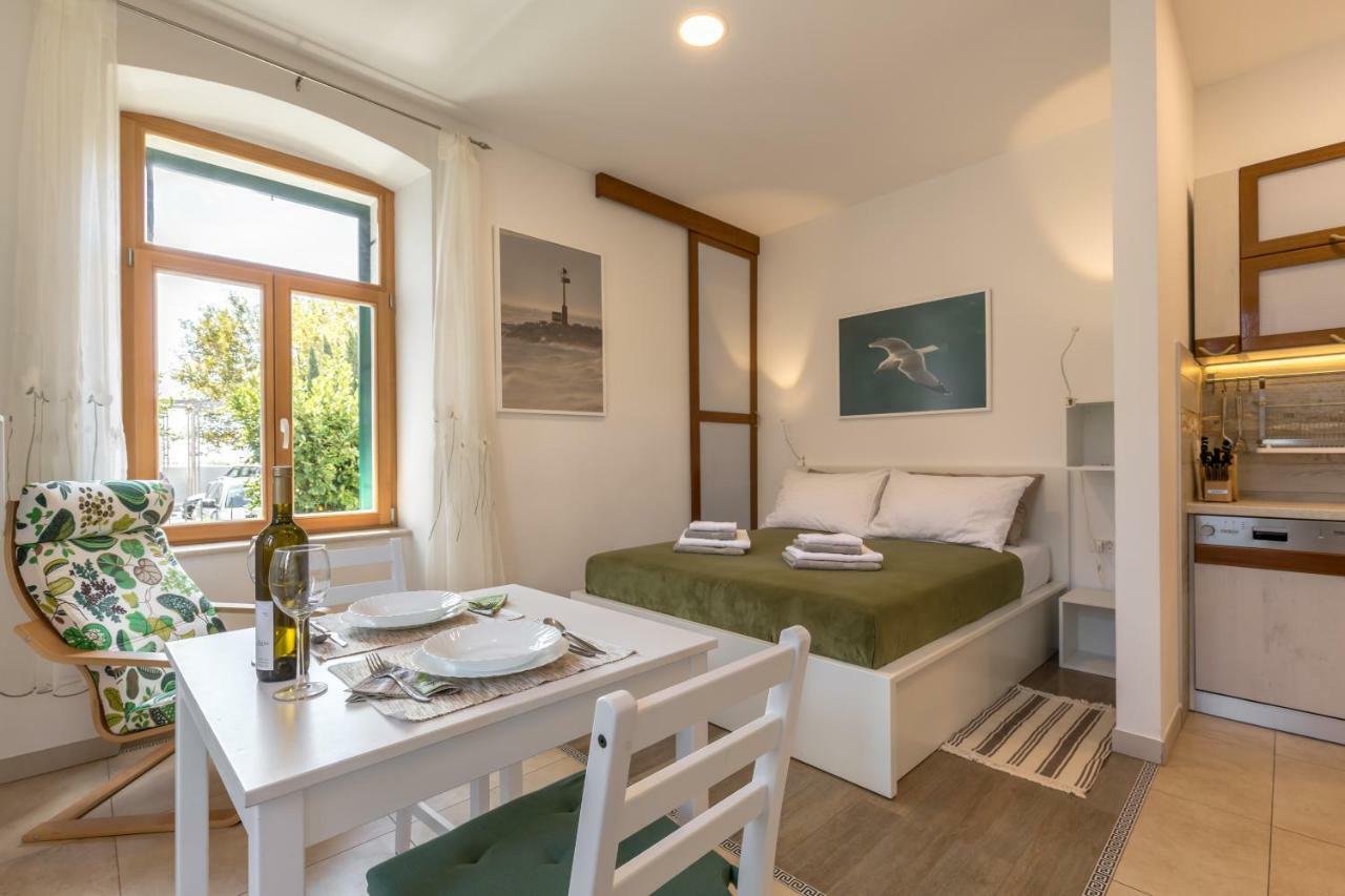 Studio Apartment Dzapo Split Exteriör bild
